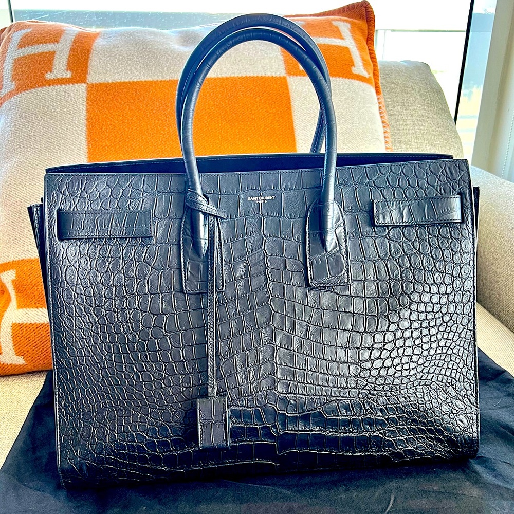 YSL LARGE SAC DE JOUR CARRY ALL BAG IN BLACK CROCODILE EMBOSSED LEATHER